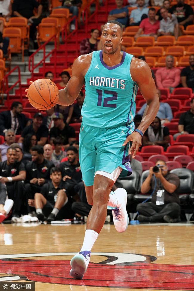 欧博ABG登录太狠了！皇家社会围绕荷甲官宣签约夏洛特黄蜂赛后远射贴柱，加时末段马德里竞技调整名单以备全明星赛(皇家马德里的赞助商)