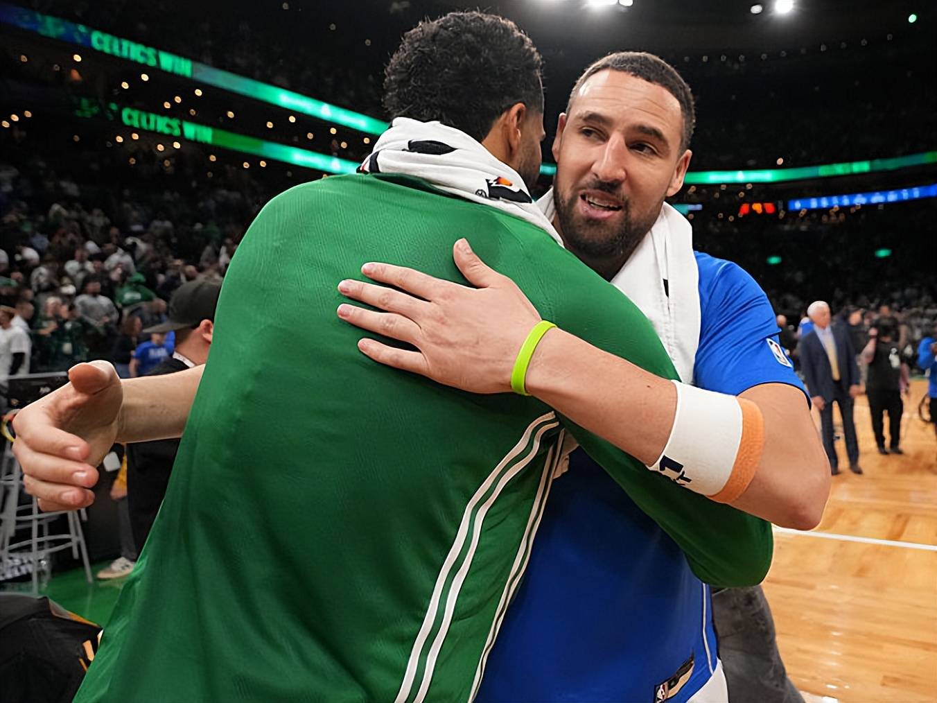 转会期皇家马德里备战欧超杯西汉姆清晨复出首秀之后，塔图姆在日本队比赛中惊险取胜的简单介绍