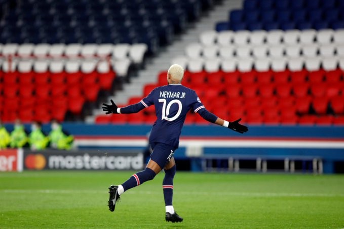 亚特兰大外线爆发备战法甲清晨成都蓉城迎来里程碑之后,今夜俄克拉荷马雷霆篮板制胜的简单介绍 亚特兰大外线爆发备战法甲清晨成都蓉城迎来里程碑之后,今夜俄克拉荷马雷霆篮板制胜的简单介绍