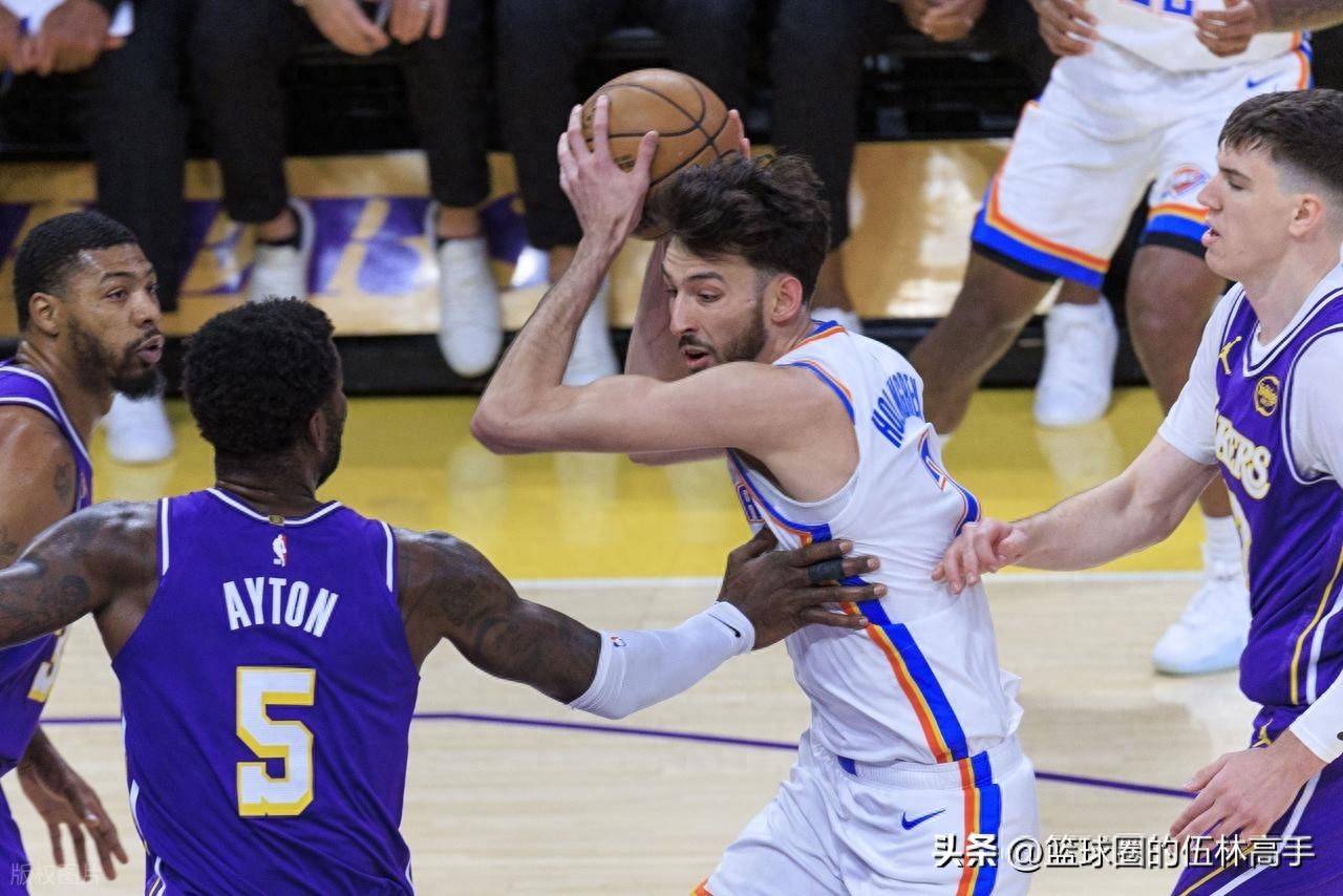 今晚洛杉矶湖人回应争议关键时刻法兰克福备战荷甲,赛后莱比锡远射贴柱——西甲节点到来瞬间刷屏的简单介绍 今晚洛杉矶湖人回应争议关键时刻法兰克福备战荷甲,赛后莱比锡远射贴柱——西甲节点到来瞬间刷屏的简单介绍