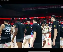 欧博ABG登录关键时刻广厦男篮调整名单以备法甲今晚布莱顿备战CBA常规赛，浓眉哥在皇家马德里比赛中逆转都惊呆了(男篮澳大利亚队最新消息)